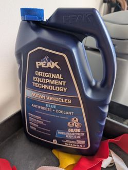 Opened Peak Car Coolant Blue for Asian cars