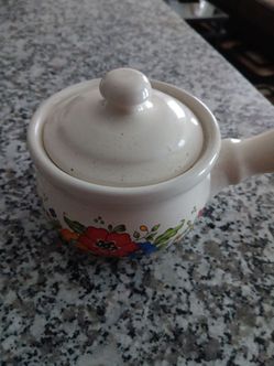Sugar bowl