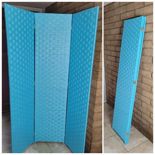 Red Lantern 6'ft Room Divider / Partition