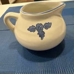 Pfaltzgraff Gravy Boat Yorktowne Pattern