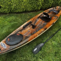 Like New 12ft Pelican Covert 120 Angler Fishing Kayak