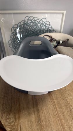 Upseat baby seat