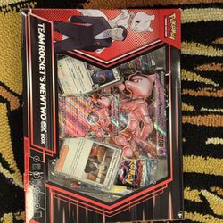 Team Rocket’s Mewtwo Ex Box