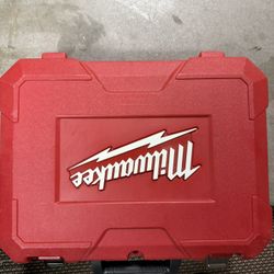 Milwaukee Power Drill 