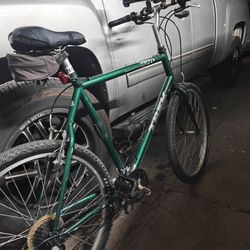 Trek Mountain Track 820