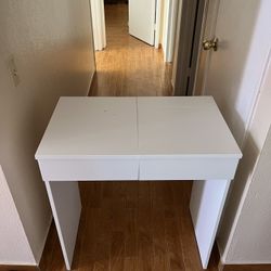Vanity with Lights 