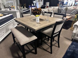 Stunning dining table set! $1299 🧡☎️✨