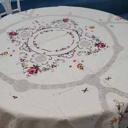 Vintage Hand Stitched Round Table Cloth