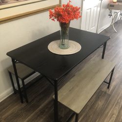 Like New Black Dining Table Set With 2 Benches 