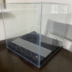 Frameless Glass Aquarium - Fish Tank 