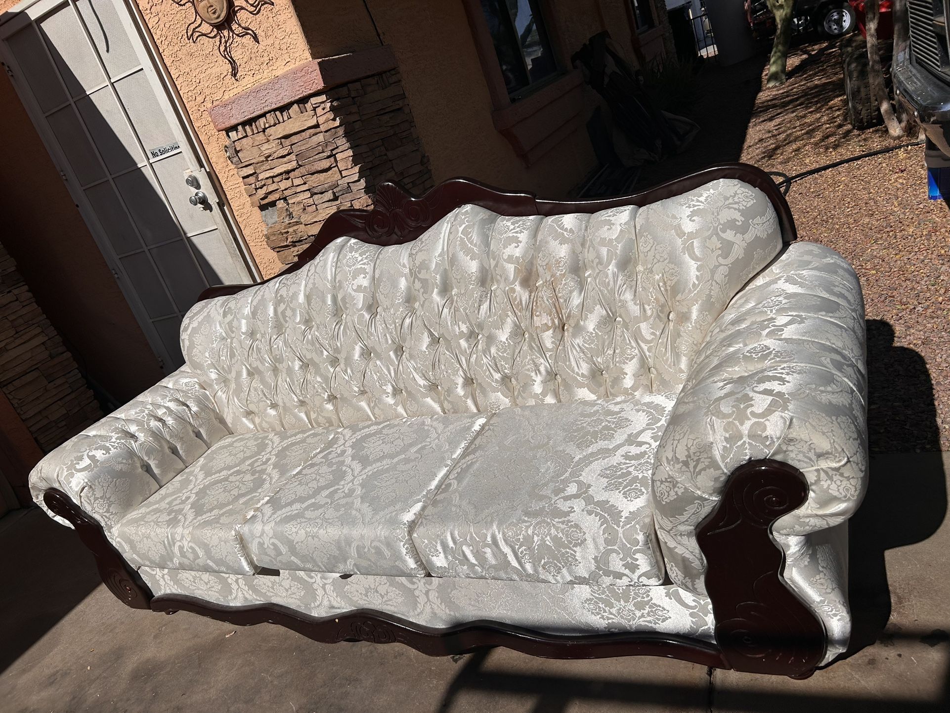 Couch. $300 White Antique Couch. Delivered Available Small Fee