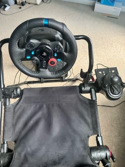 Gaming Chair with 2 games