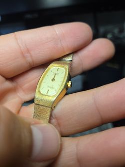 Vintage Citizen Elegance Gold Tone Women’s Watch – Not Running / Repair