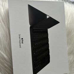 Bendo Este Teclado En Buenas Condiciones 