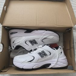New Balance 530 - WHITE/BLACK