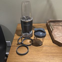 Nutribullet with accessories