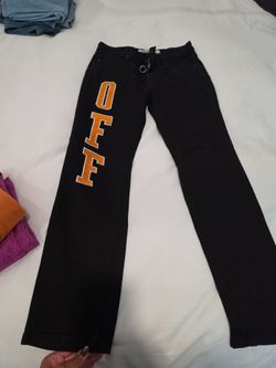 Off white denim label jeans