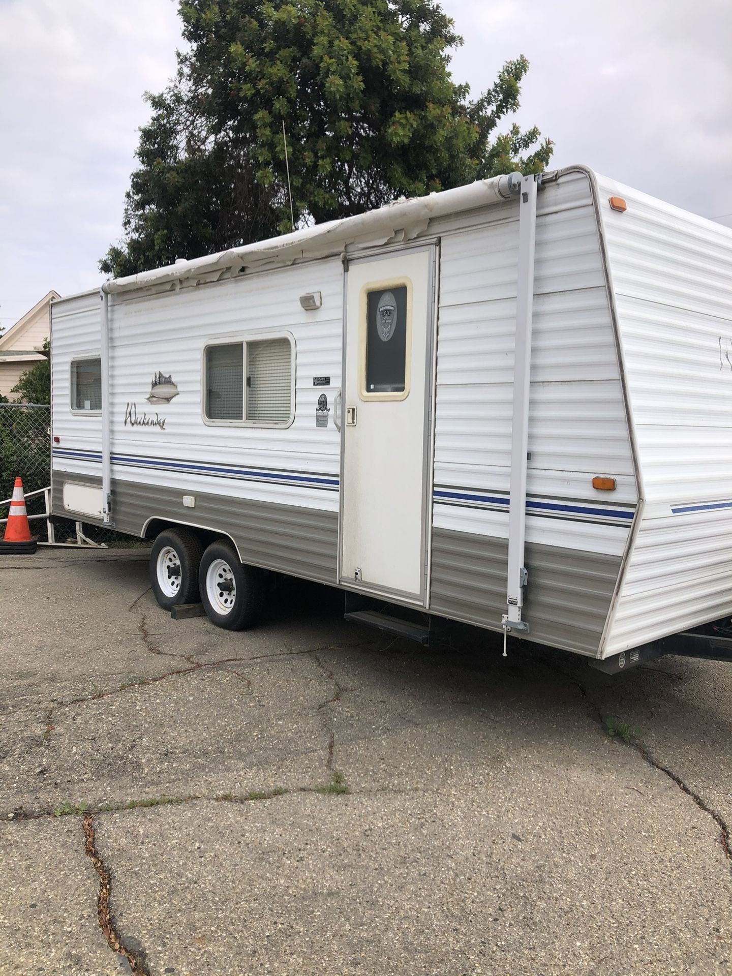 2005 Skyline 180
