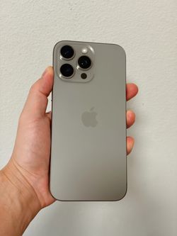 iPhone 16 Pro Max Natural Titanium 256GB Unlocked