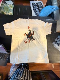 100 percent cotton cool screenprint shirt XL