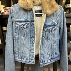 Abercrombie & Fitch Women’s Denim Jacket XS