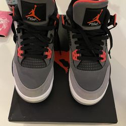 Jordan Retro 4’s “infared”