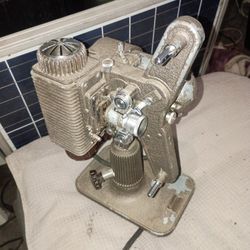 Revere  8  Projector 