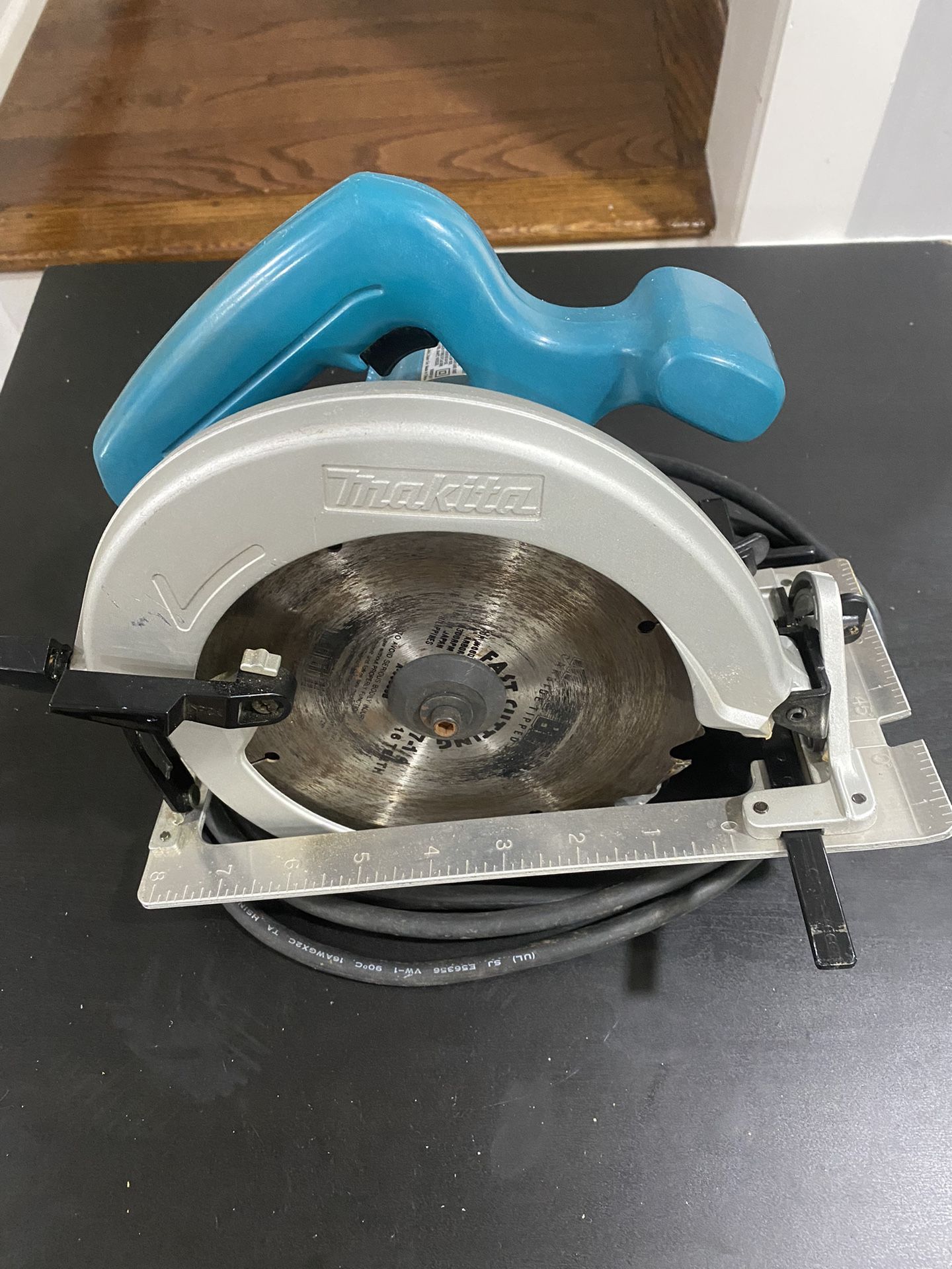 Makitta Circular Saw