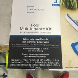 New 3 Piece Pool Maintenance Kit, Brush, Skimmer, Leaf Rake 