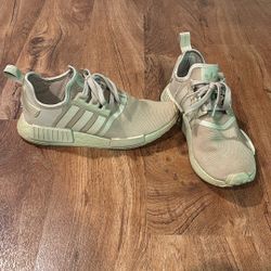 Adidas NMD Sneaker (Tan)