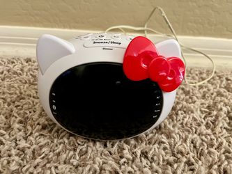 iHome Hello Kitty Bluetooth Dual Alarm Clock Radio