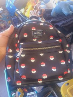 Pokemon lounge fly