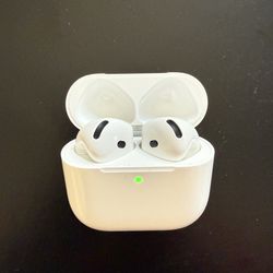 Apple AirPods 4 - Barely Used -$100