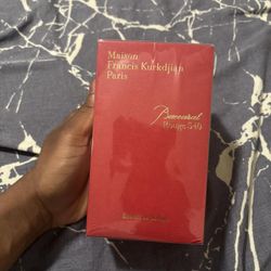 Baccarat Cologne 