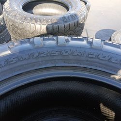 4 Llantas Lt 35 X 12.50 R20 Nitto Ridge Grappler 