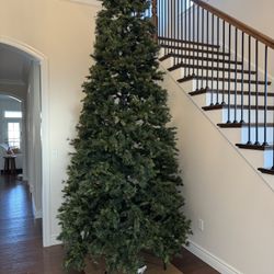 12 ft Christmas Tree - Good Condition