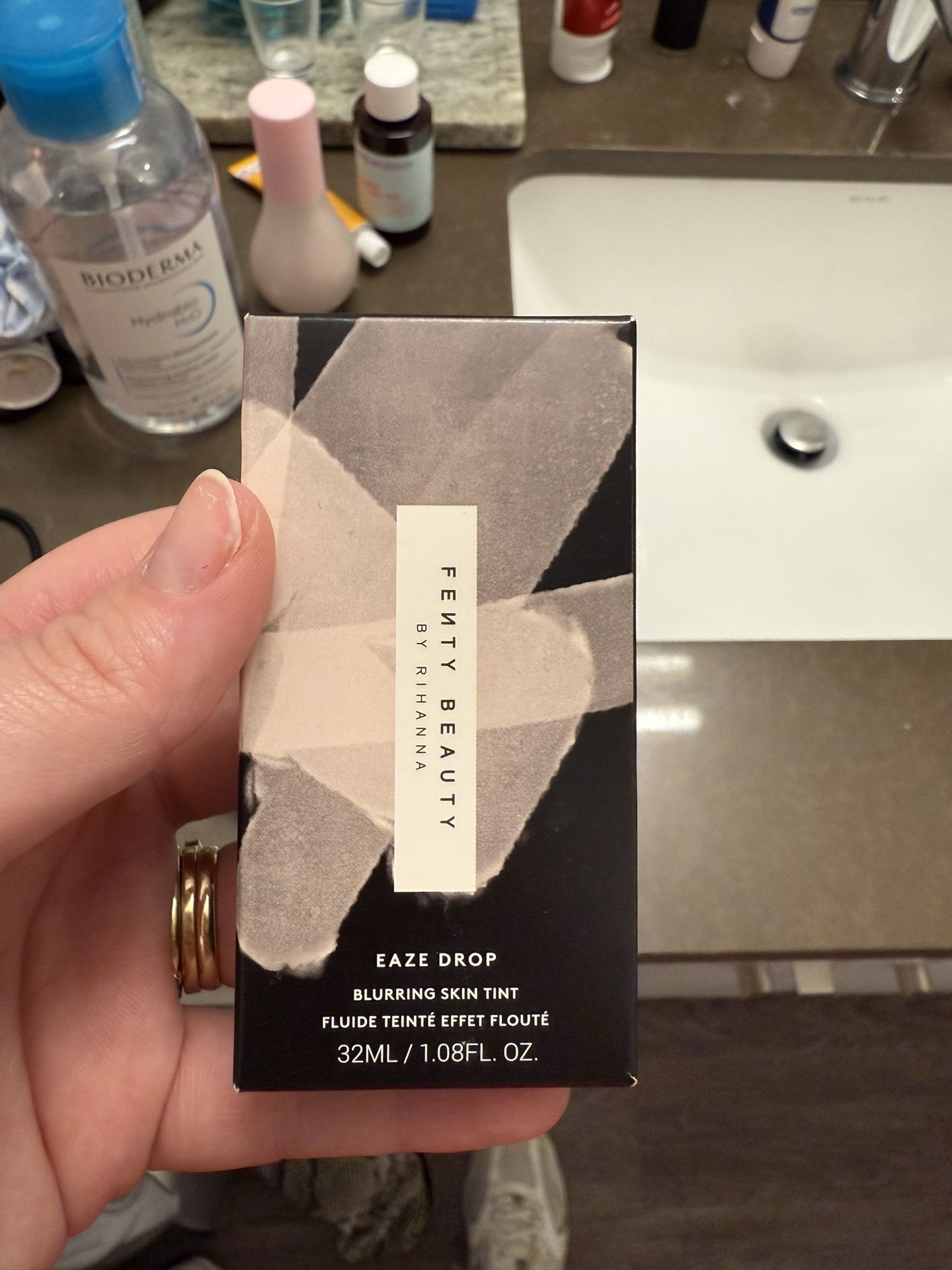 Never Used Fenty Skin Tint