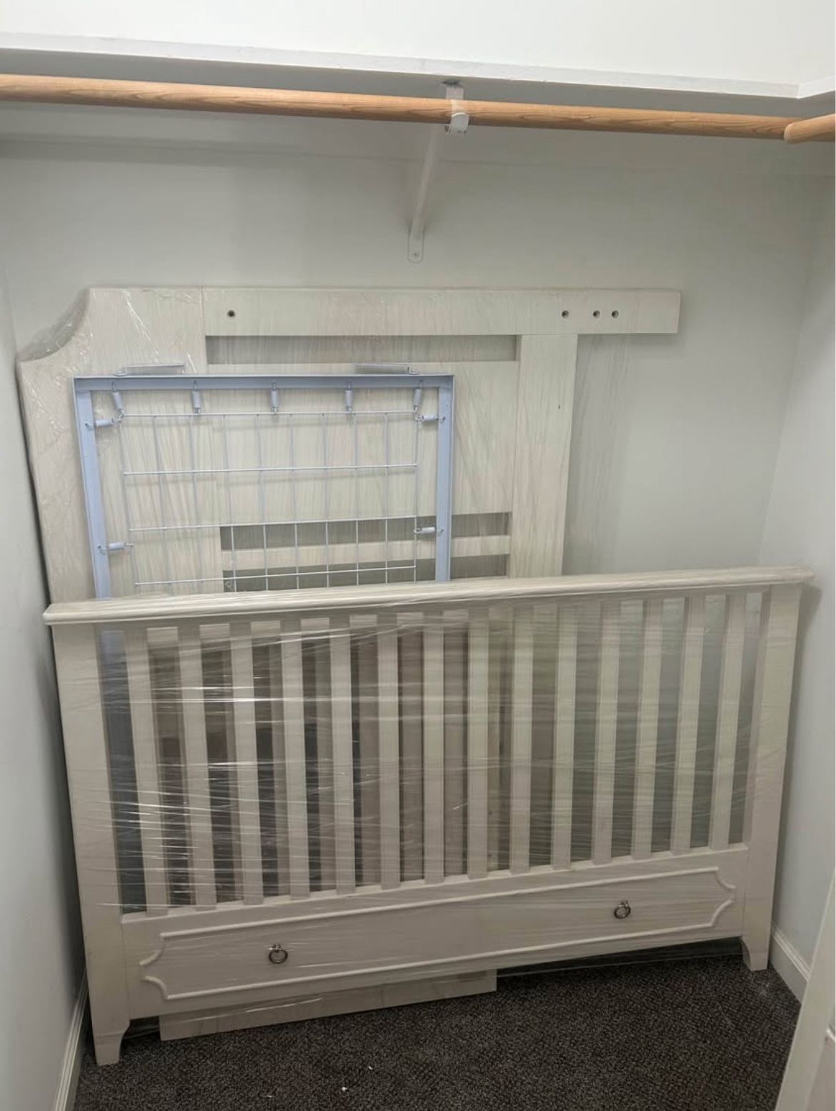 Pottery Barn Crib W Mattress + Changing Table