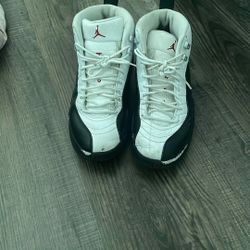 Jordan 12’s