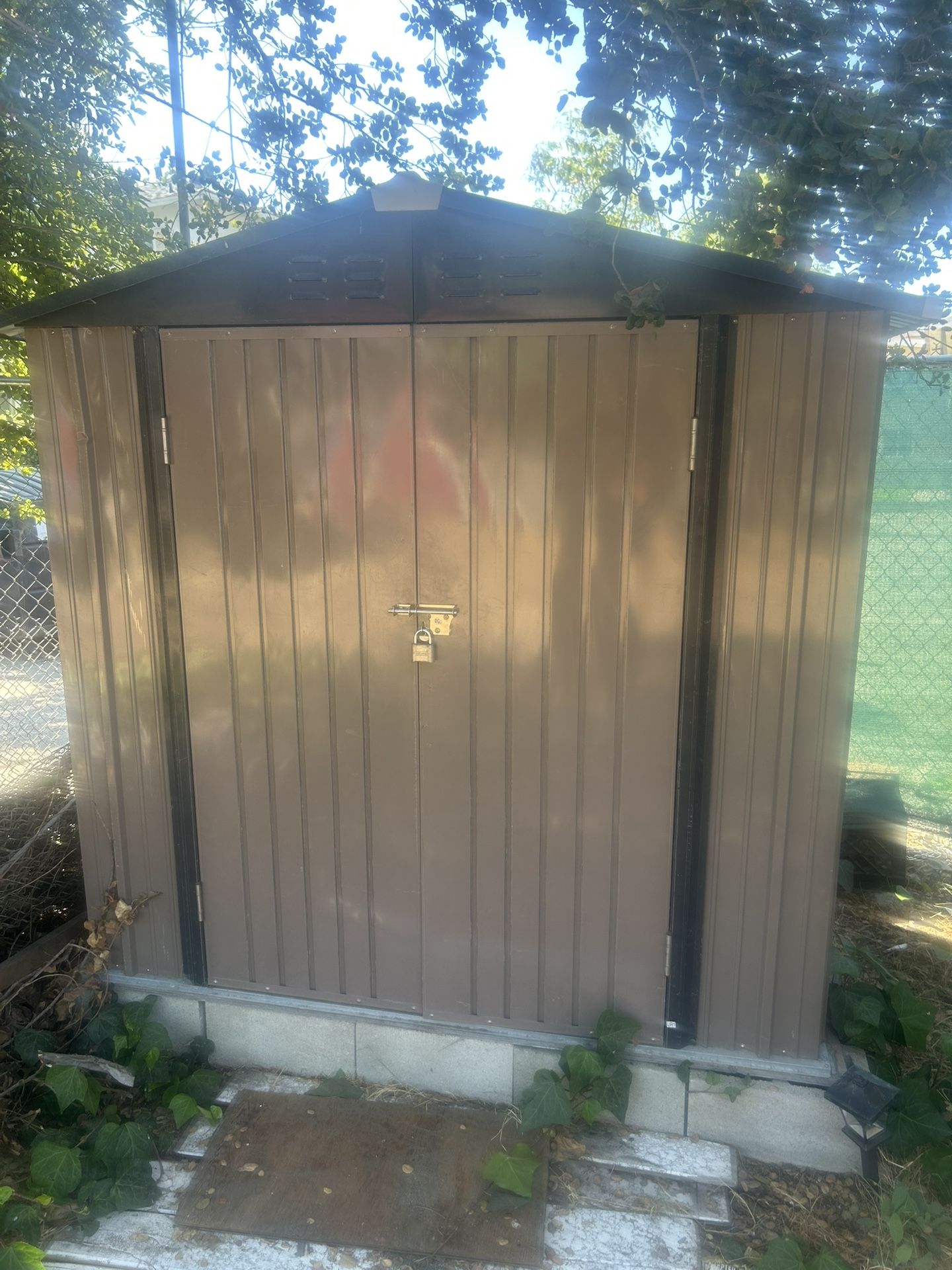 Shed