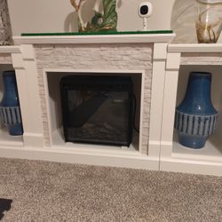 White Electric Fireplace & Built In Shelf 