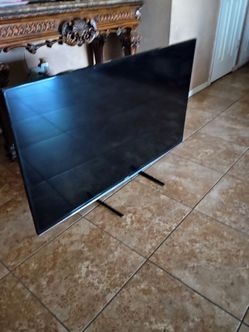 TV Smart y control  50 pulgadas