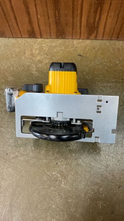 Dewalt Dcs391 circular saw w 1 batt no charger