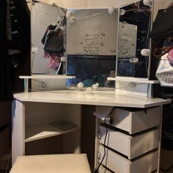 White Wooden Vanity Led Lights 10 Different Settings Stool Included