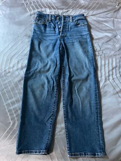 Levi’s Ribcage Straight Ankle Women’s Jeans