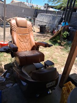 Salon massage chair