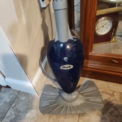 Shark Deluxe Steamer Mop