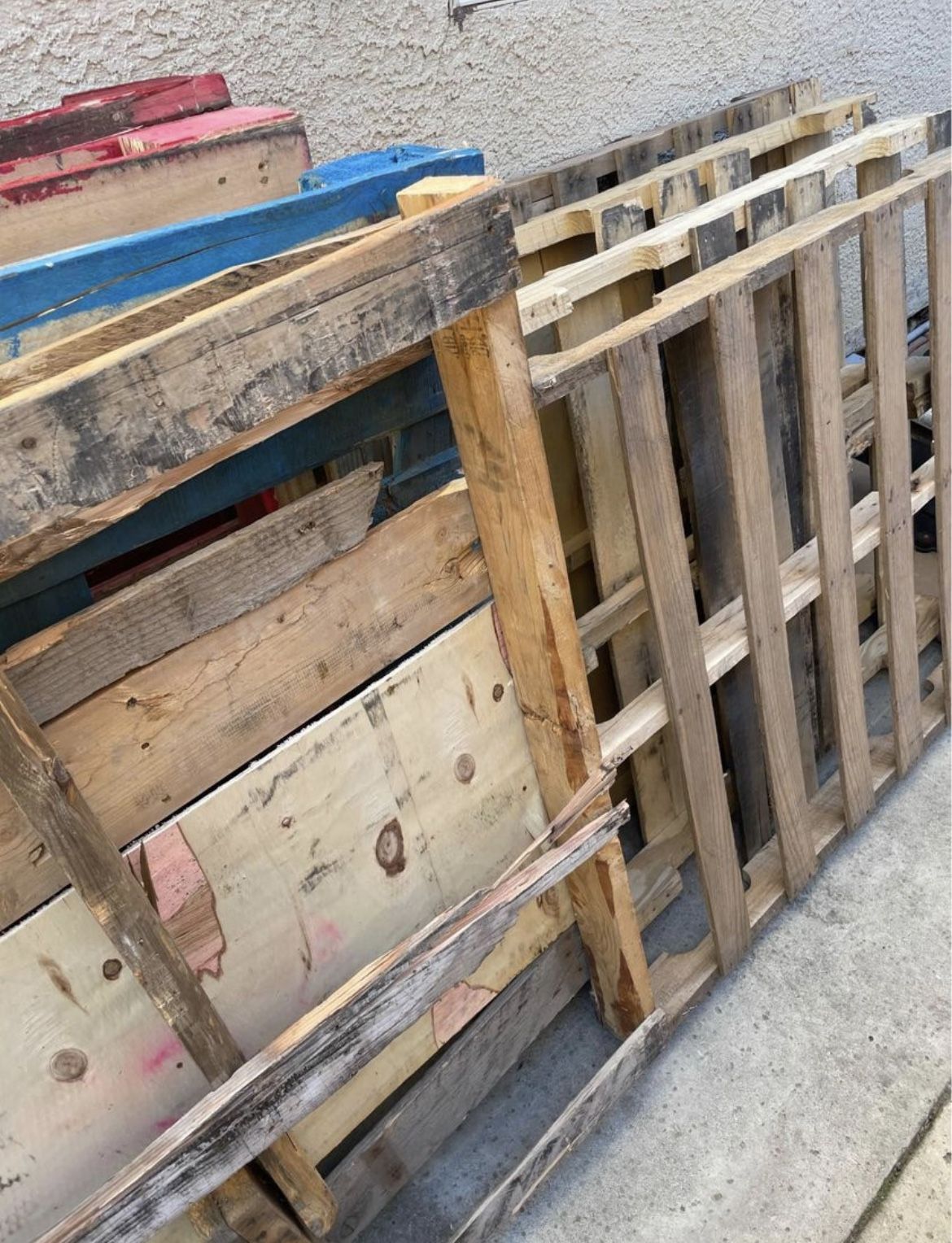 $5 EACH Wood Pallets - Wooden Pallet - 40”x48” & XL 68”