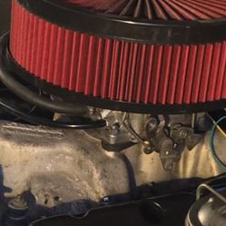 BBC Round Port Intake Manifold And Edelbrock Carburetor