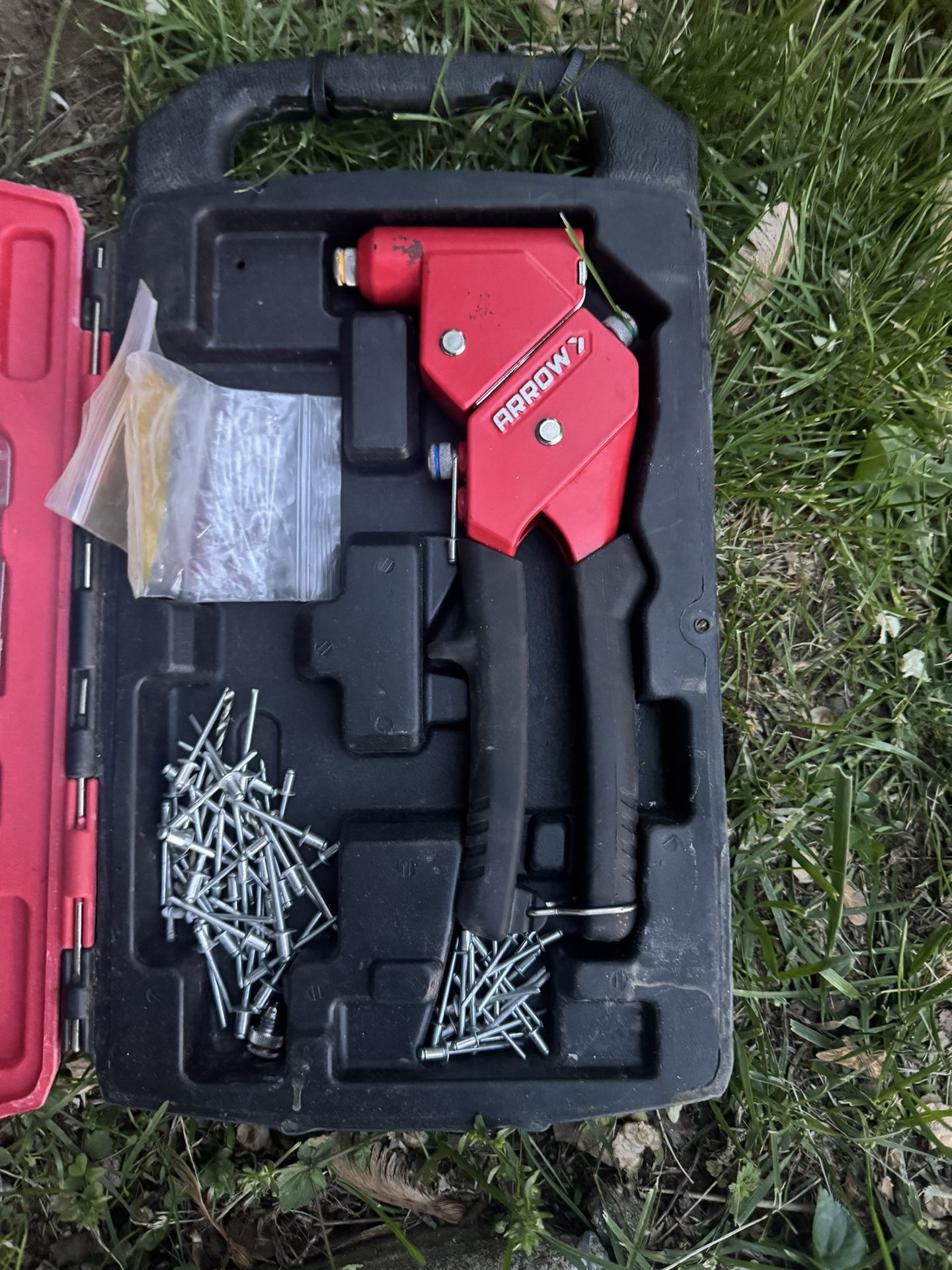 Rivet Gun